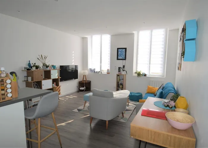 Apartment Moderne Avec Terrasse A 500m De La *