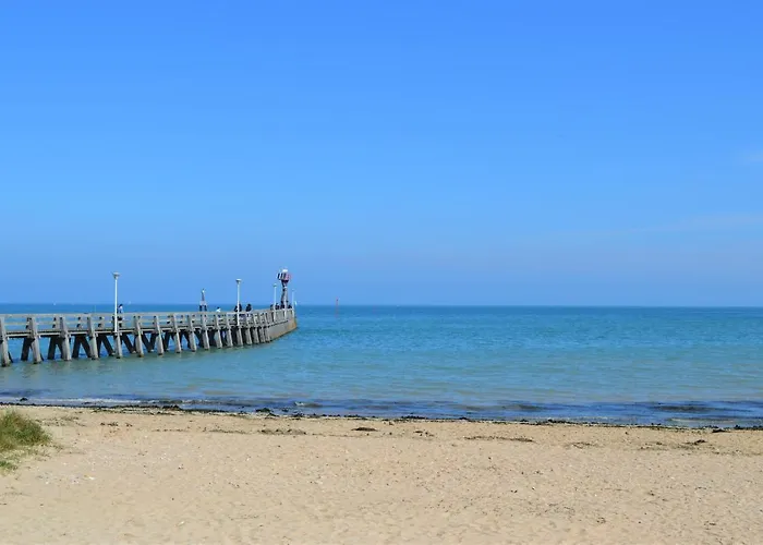 Moderne Avec Terrasse A 500m De La * Courseulles-sur-Mer